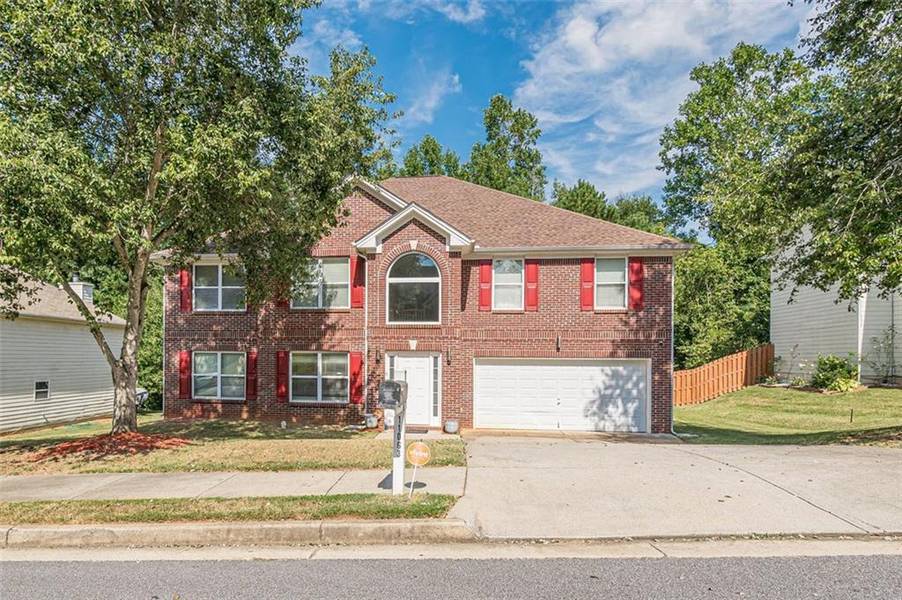 11063 Southwood DR, Hampton, GA 30228