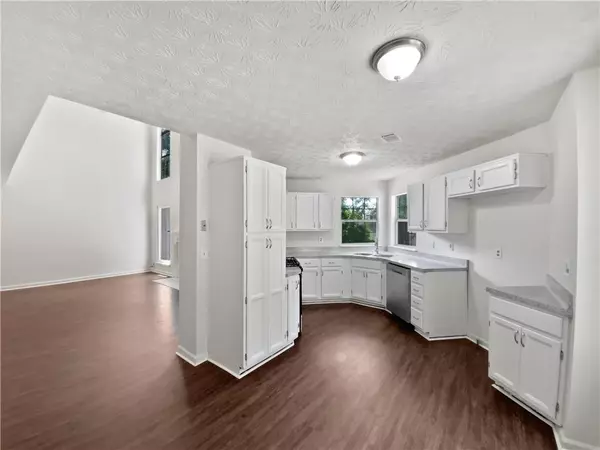 Jonesboro, GA 30238,9997 Point View DR