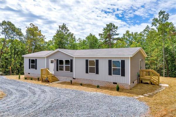 2170 Ivy Mountain RD, Clarkesville, GA 30523