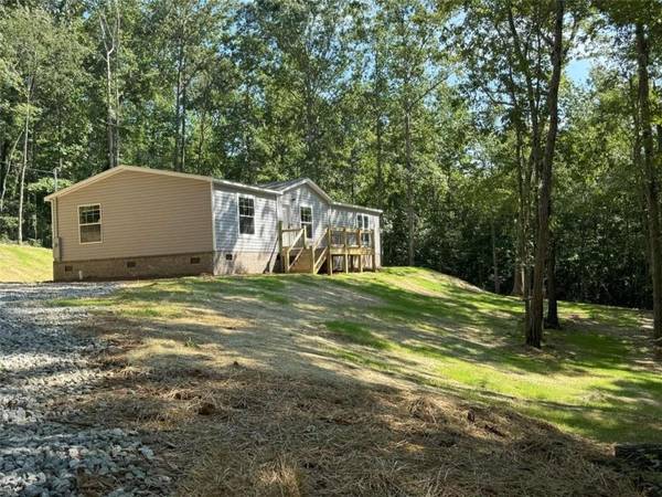 590 River TRL, Martin, GA 30557