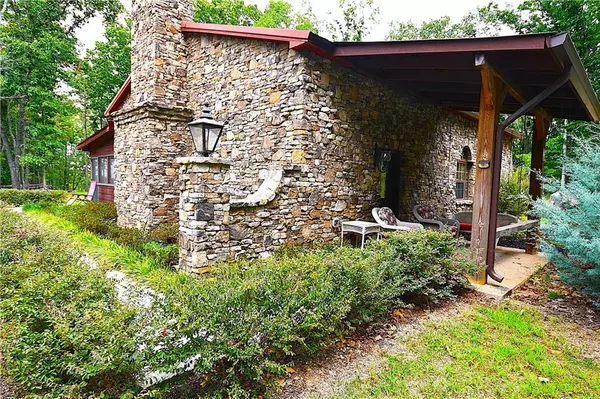 Rockmart, GA 30153,1625 Brushy Mountain RD