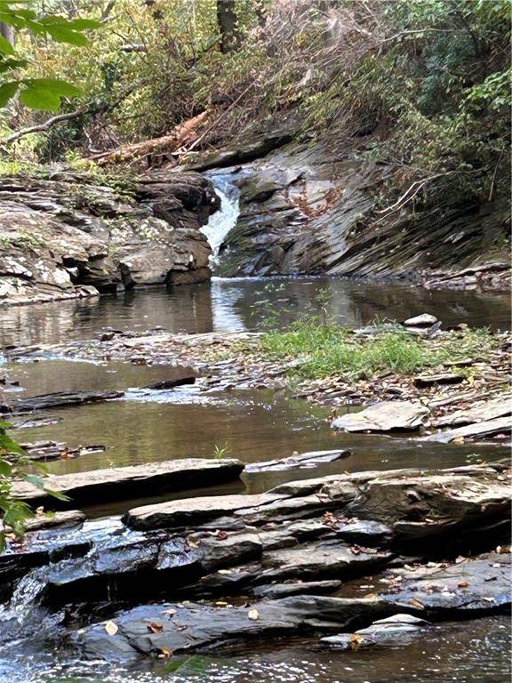 Talking Rock, GA 30175,204 LAW GROUND CREEK RD