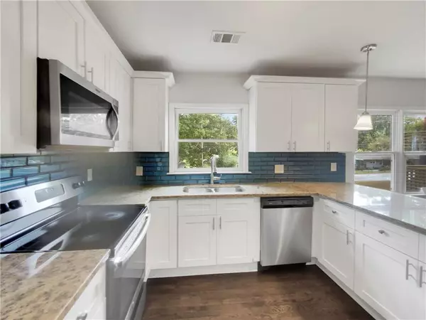 Decatur, GA 30032,1909 Meadow LN
