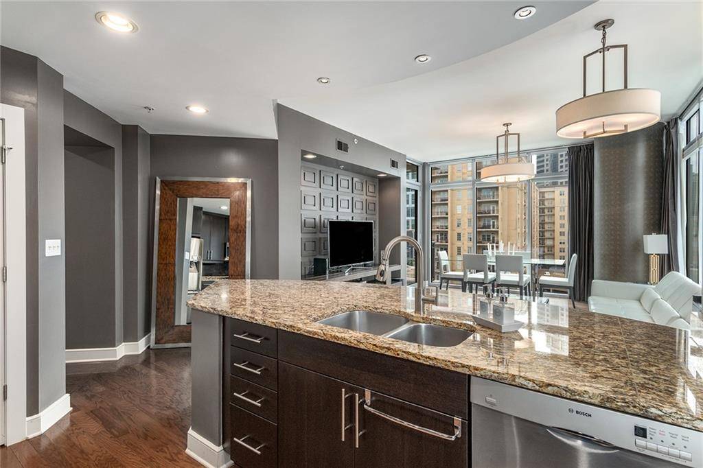 222 12th ST NE #1602, Atlanta, GA 30309