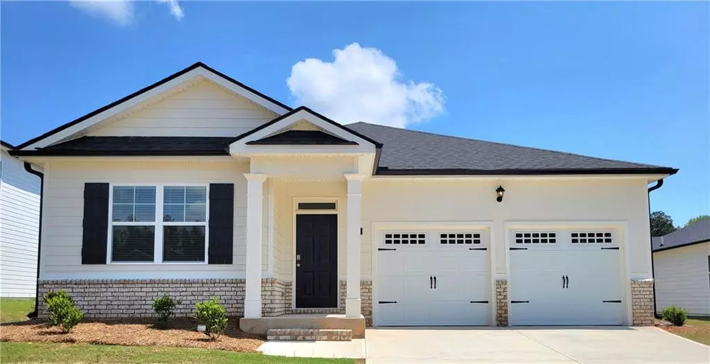 134 Oakchase Park LN, Hampton, GA 30228