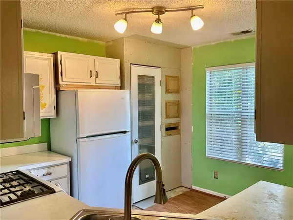 Marietta, GA 30008,1835 Killarney DR SW