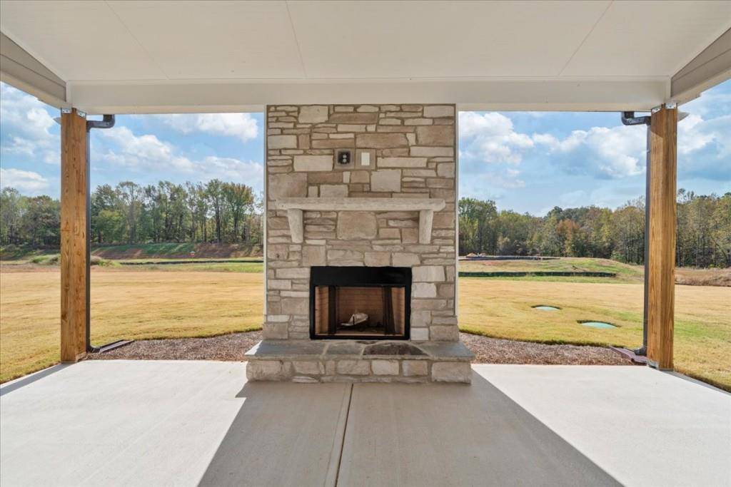 Dallas, GA 30132,154 Randolph Farms DR