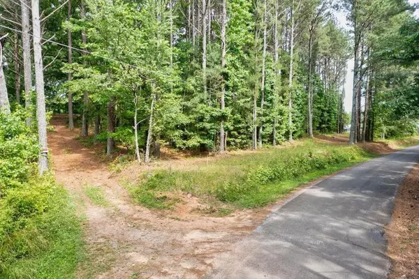 1251 Old Jones RD, Alpharetta, GA 30004