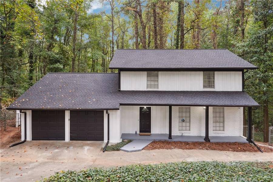 1610 Whisperwood TRL, Stone Mountain, GA 30088