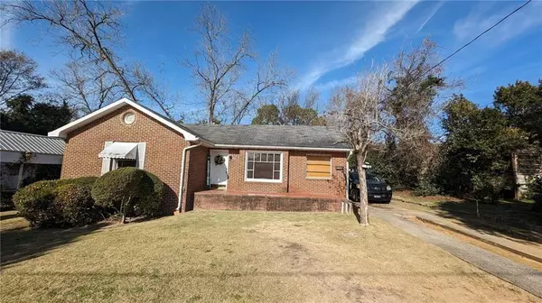 3937 Guyton ST, Macon, GA 31206