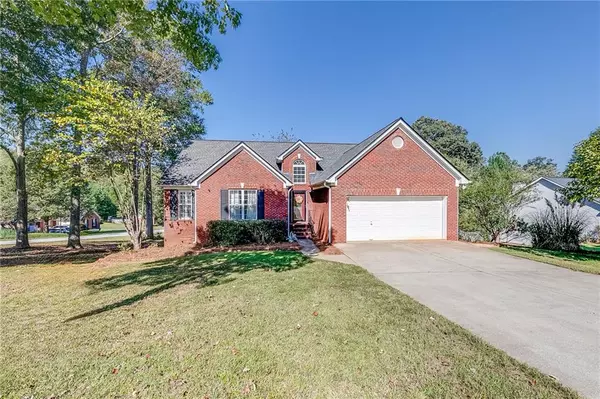 75 Jackson Park DR, Hoschton, GA 30548