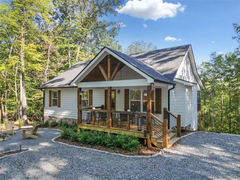 174 Alm LN, Ellijay, GA 30540