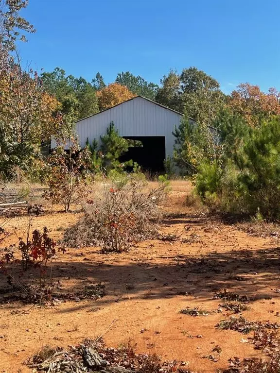 Elberton, GA 30635,2052 Lexington HWY