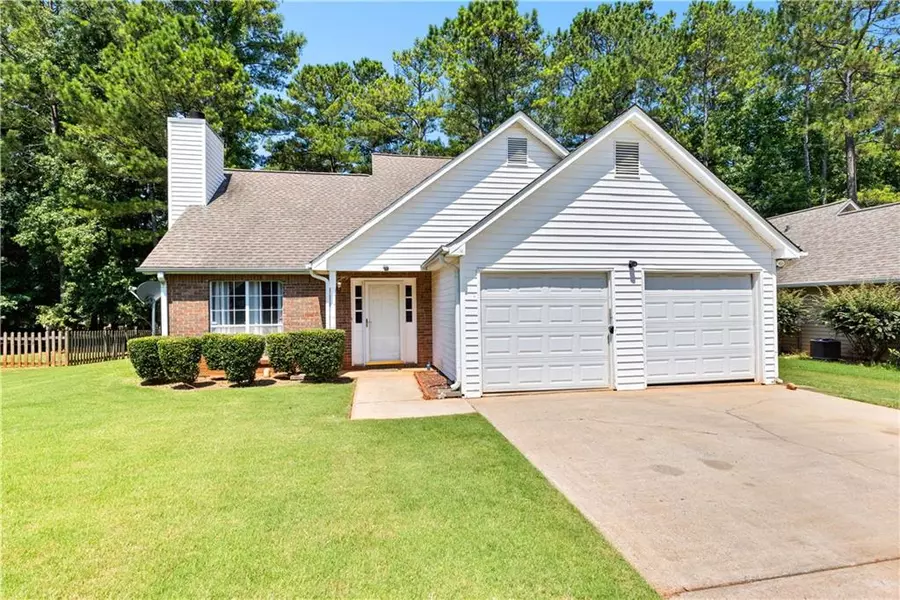 12227 Cypress LN, Fayetteville, GA 30215