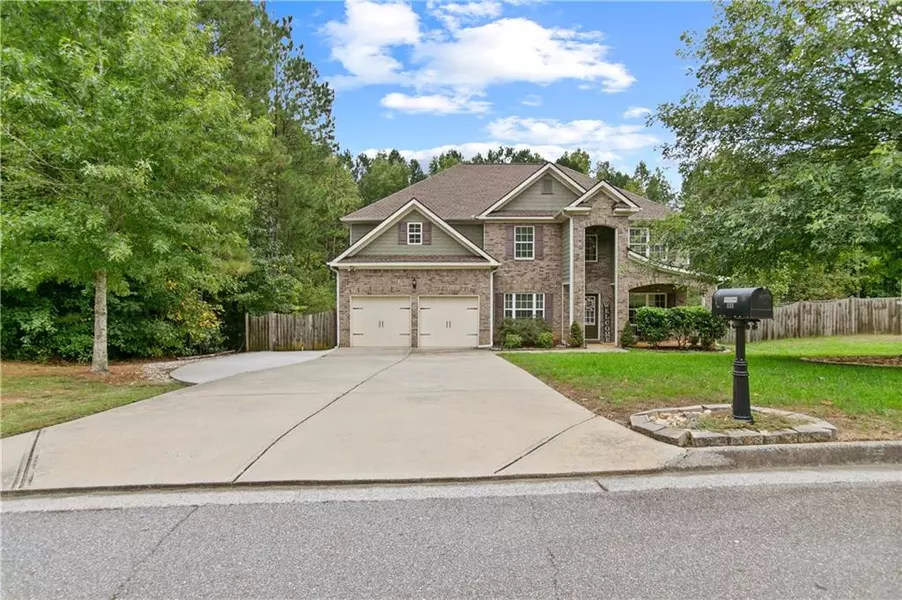 133 Hickory Creek LN, Acworth, GA 30101