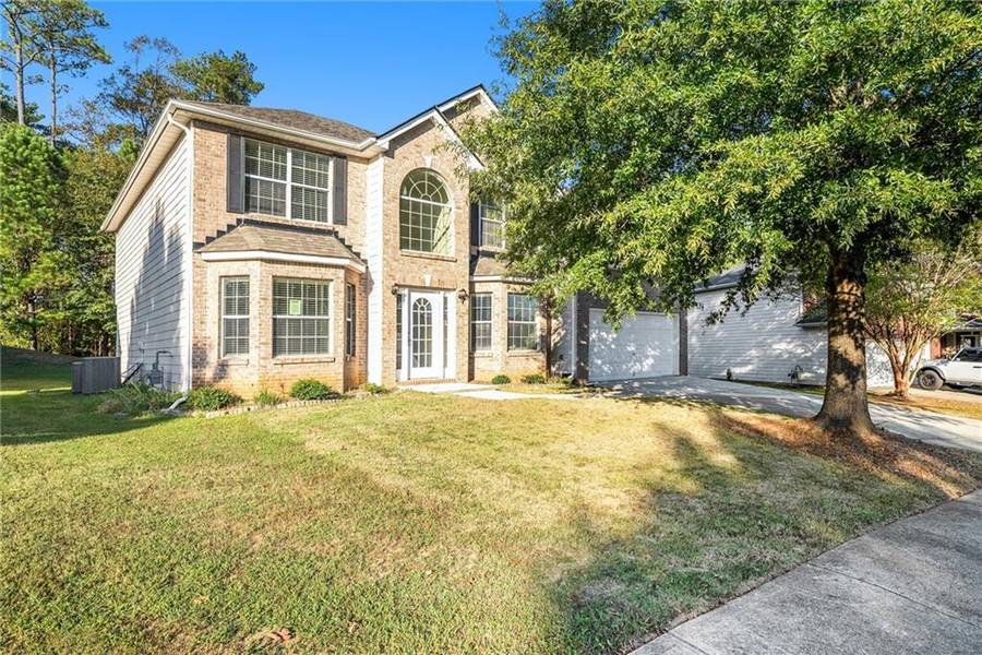 6696 Pine Valley TRCE, Stone Mountain, GA 30087