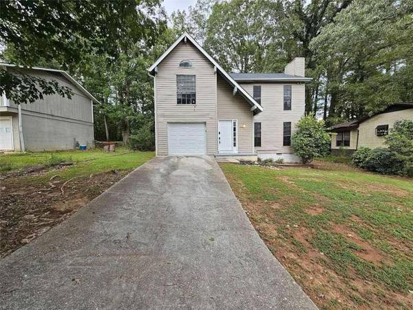 3948 Valley Brook RD, Snellville, GA 30039