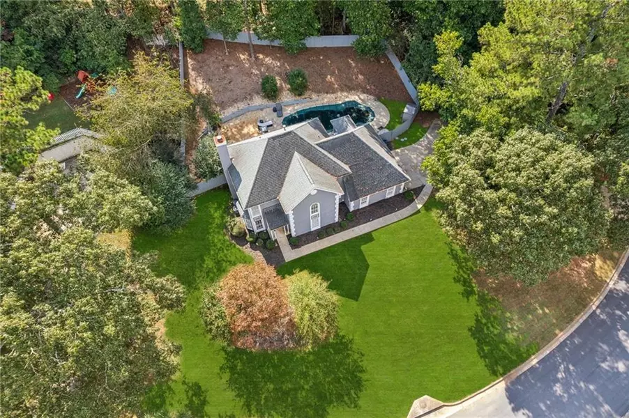 1210 Swan Mill CT, Suwanee, GA 30024