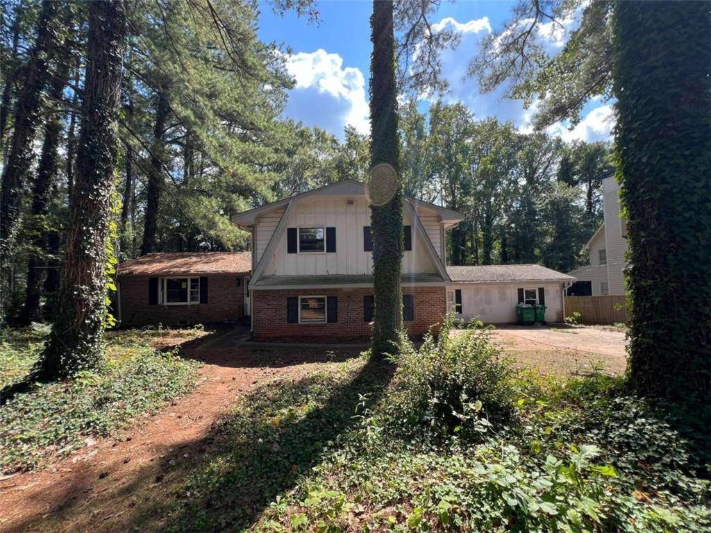 4877 Pine Shadows DR, Stone Mountain, GA 30088