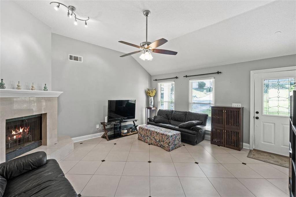 Johns Creek, GA 30022,10570 WILLOW MEADOW CIR