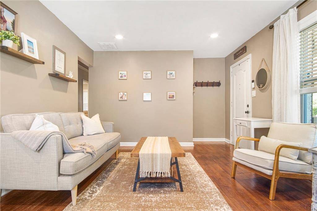 Atlanta, GA 30311,1874 Bayberry DR SW
