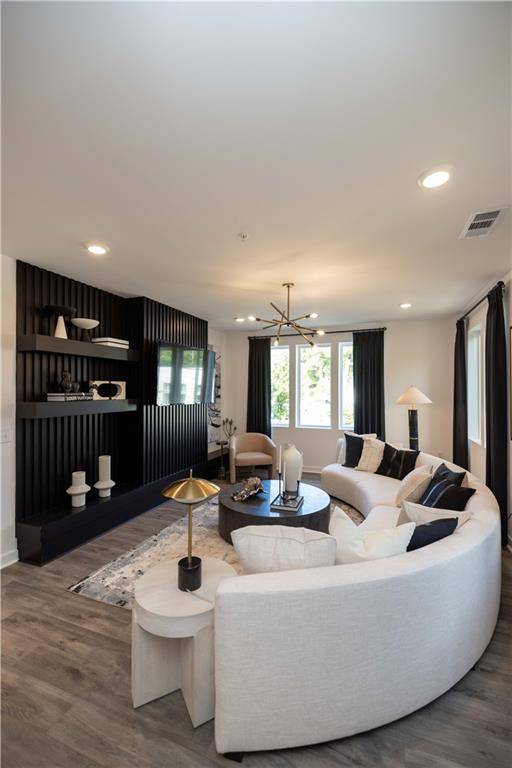 Atlanta, GA 30315,371 Grant CIR SE #1814