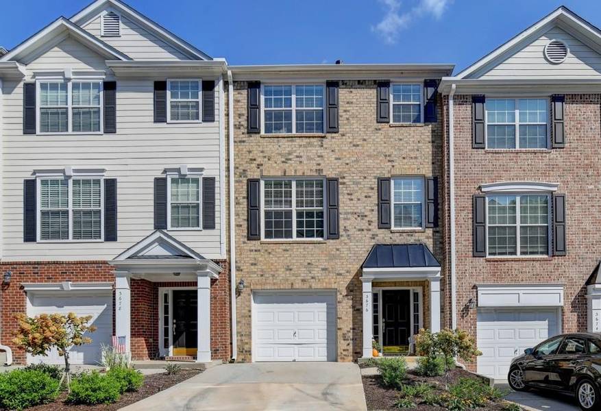 3676 Chattahoochee Summit DR, Atlanta, GA 30339