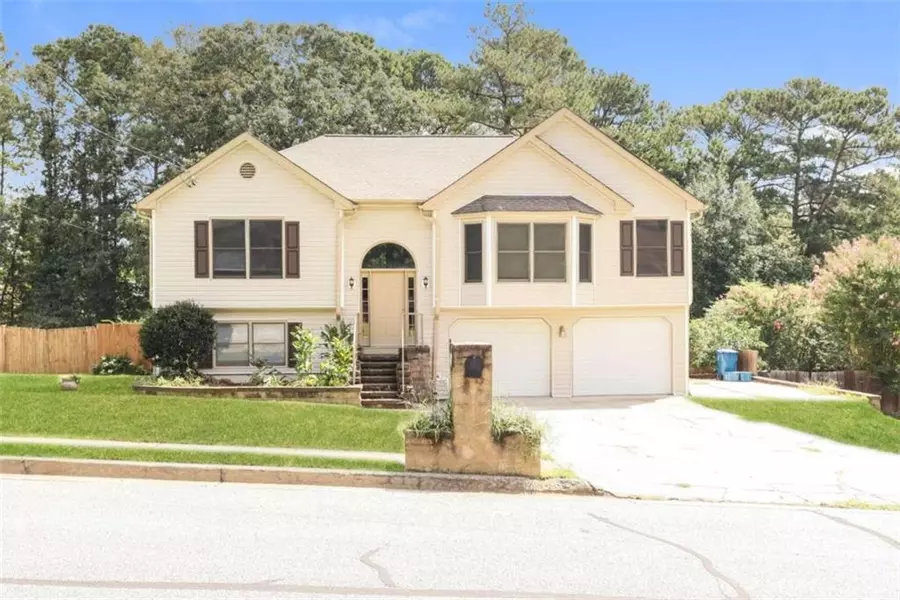 755 Holcombe Woods CT, Auburn, GA 30011