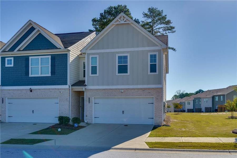 1726 Hillview LN, Lithonia, GA 30058