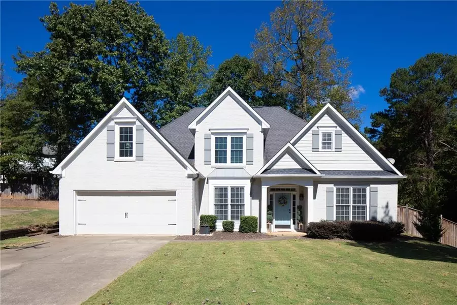 5375 Azalea Crest LN, Sugar Hill, GA 30518