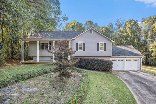 319 King James DR, Dallas, GA 30157