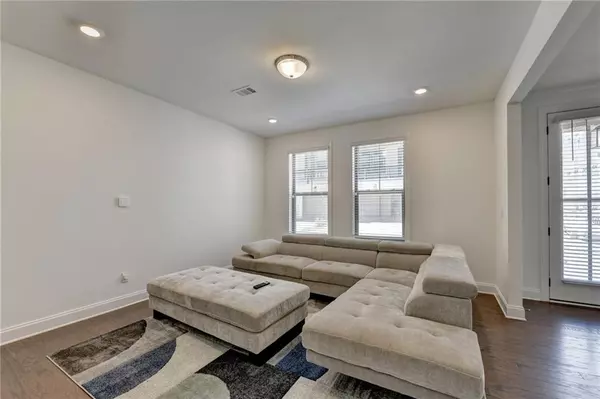 Atlanta, GA 30339,3856 Allegretto CIR