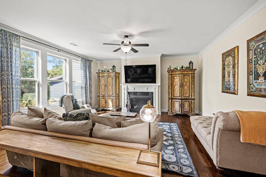 Flowery Branch, GA 30542,7143 LAKE EDGE DR