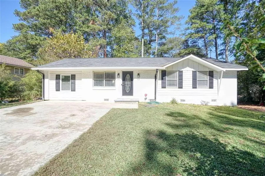 80 Crystal River DR, Riverdale, GA 30274