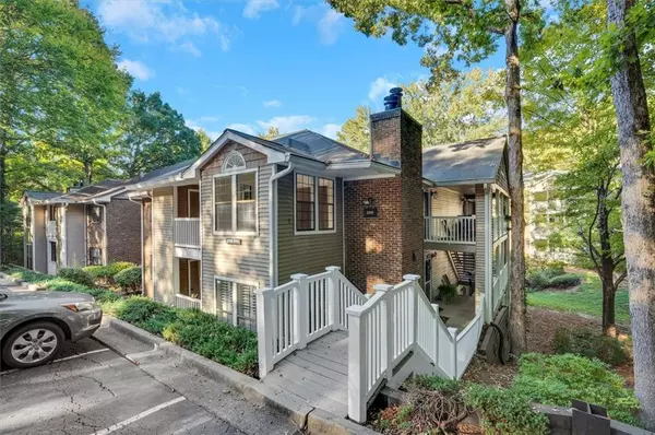 208 Barrington Hills DR, Atlanta, GA 30350