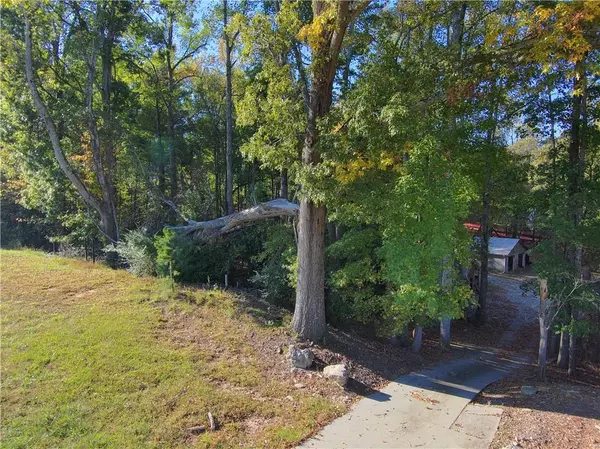 Sugar Hill, GA 30518,5942 Cumming HWY