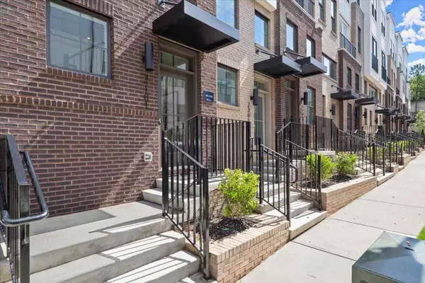 Decatur, GA 30030,201 New ST #2201-9