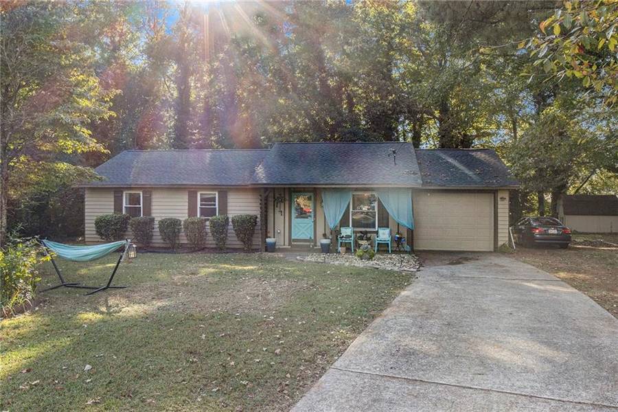 3011 Hunt Creek CT, Rex, GA 30273