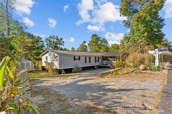 Chatsworth, GA 30705,261 Twin Lakes RD