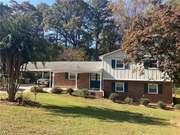 3213 Glendale DR, Marietta, GA 30066