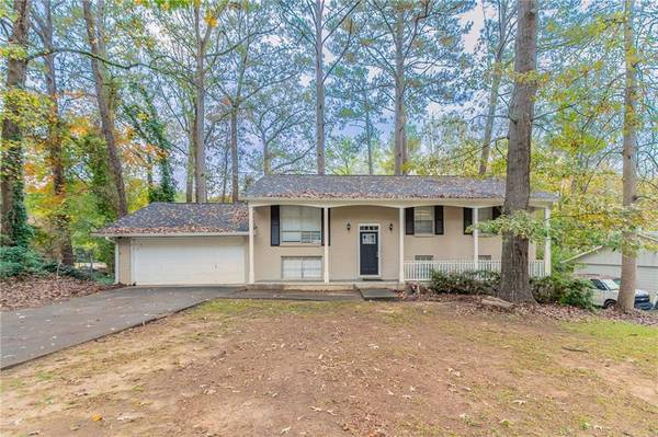 1440 Cedar Ridge CT, Stone Mountain, GA 30083