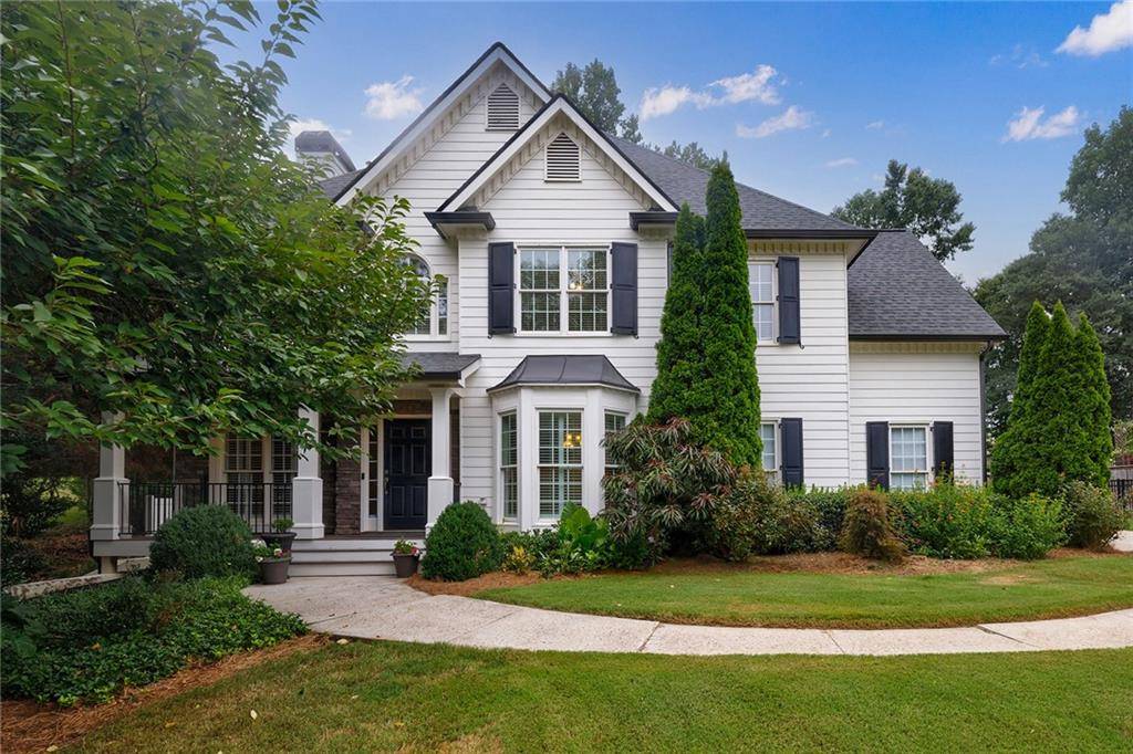 323 Oak Hill LN, Canton, GA 30115