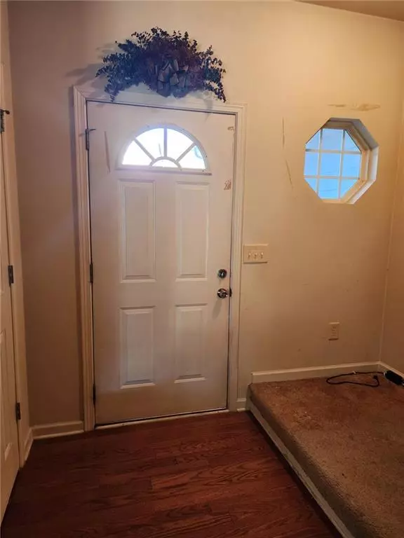 Loganville, GA 30052,424 Village WAY