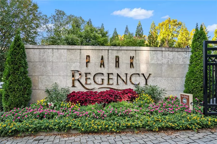 700 Park Regency PL NE #706, Atlanta, GA 30326