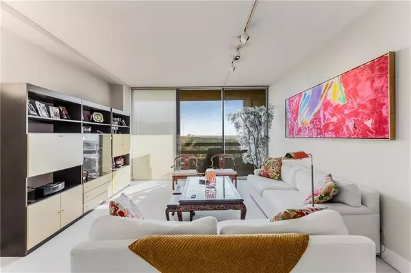 Atlanta, GA 30305,2660 Peachtree RD NW #18G