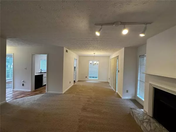 Atlanta, GA 30324,1101 Lenox WAY NE #1101