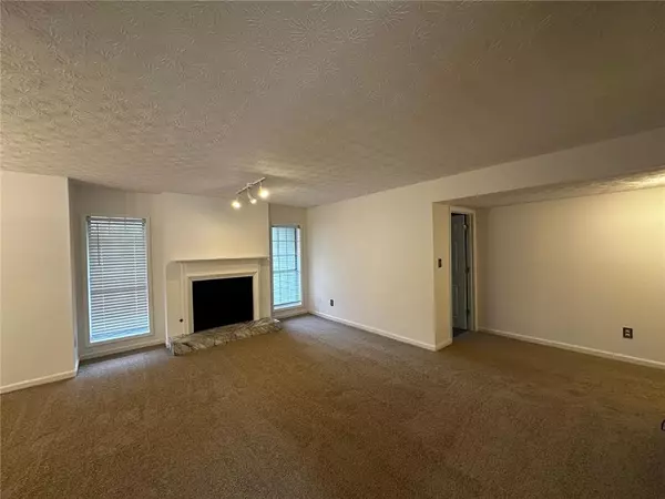 Atlanta, GA 30324,1101 Lenox WAY NE #1101