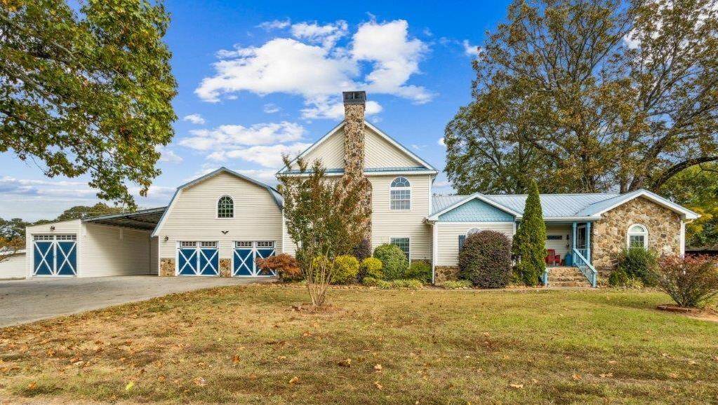 1432 Perkins RD, Winder, GA 30680