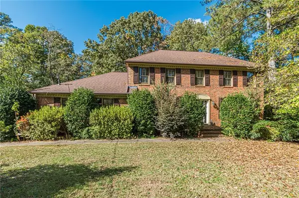 743 Cedar TRCE SW,  Lilburn,  GA 30047