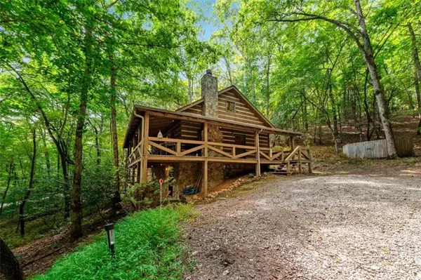 Blue Ridge, GA 30513,421 Weeks Creek RD